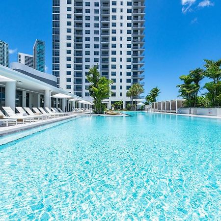 Bluebird Suites Downtown/Brickell 多拉 外观 照片