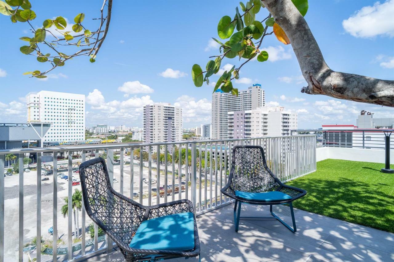 Bluebird Suites Downtown/Brickell 多拉 外观 照片