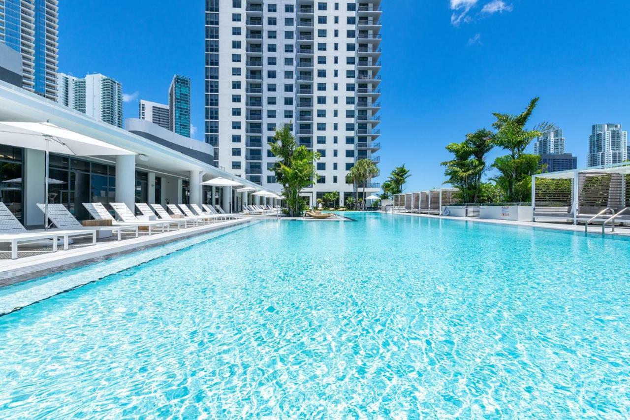 Bluebird Suites Downtown/Brickell 多拉 外观 照片